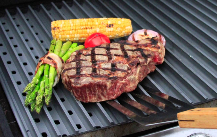 GrillGrate Grill Surface Kit
